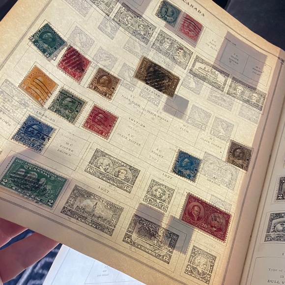 Vintage Stamp Collection - Picture 13 of 13